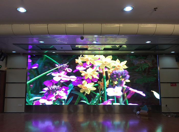 全彩led屏出現(xiàn)花屏怎么辦？